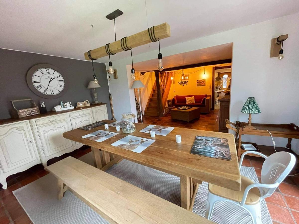 Lesse En Ciel Vous Accueille Avec Plaisir . Villa Houyet Exteriör bild