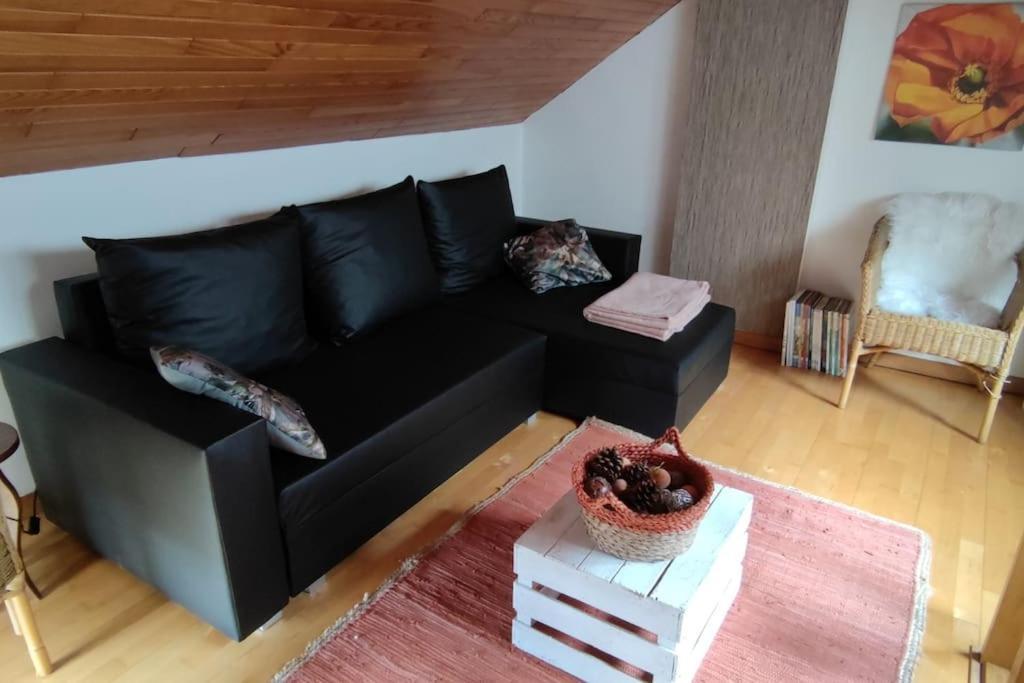 Lesse En Ciel Vous Accueille Avec Plaisir . Villa Houyet Exteriör bild