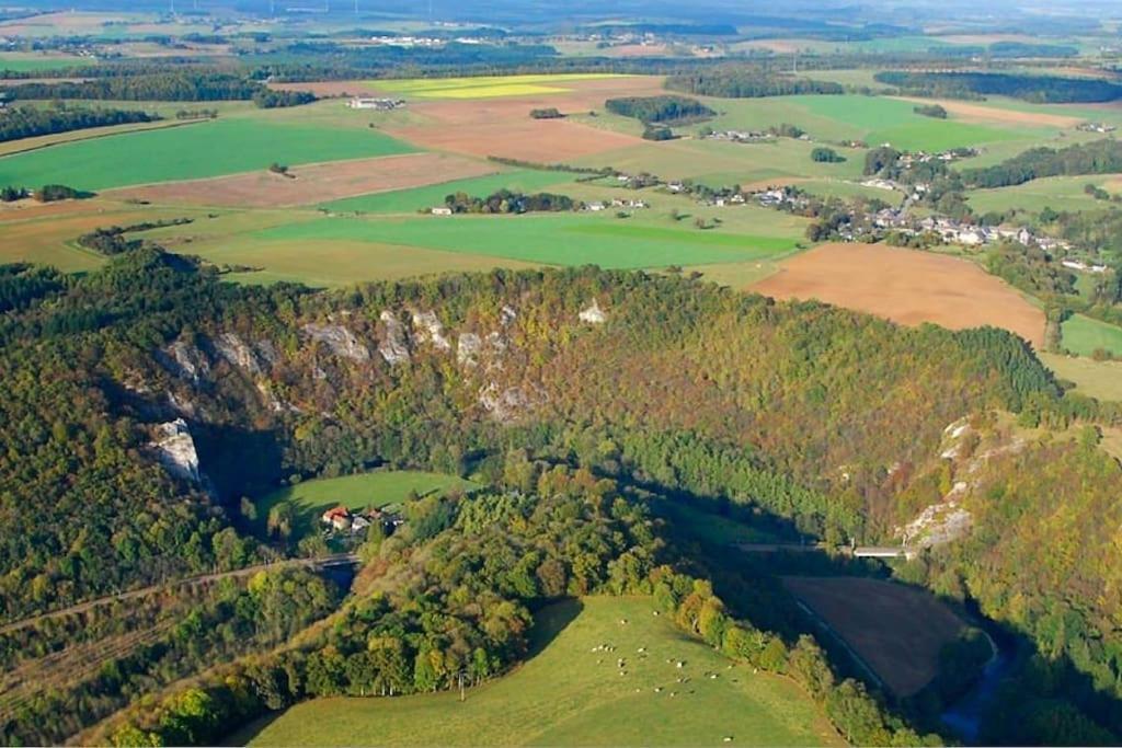 Lesse En Ciel Vous Accueille Avec Plaisir . Villa Houyet Exteriör bild
