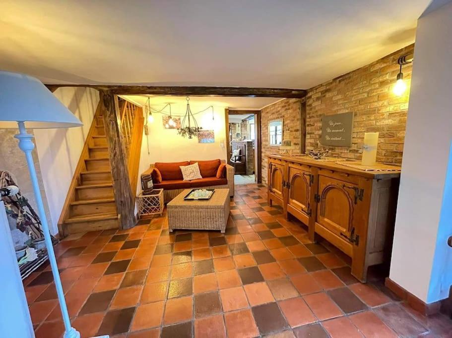 Lesse En Ciel Vous Accueille Avec Plaisir . Villa Houyet Exteriör bild